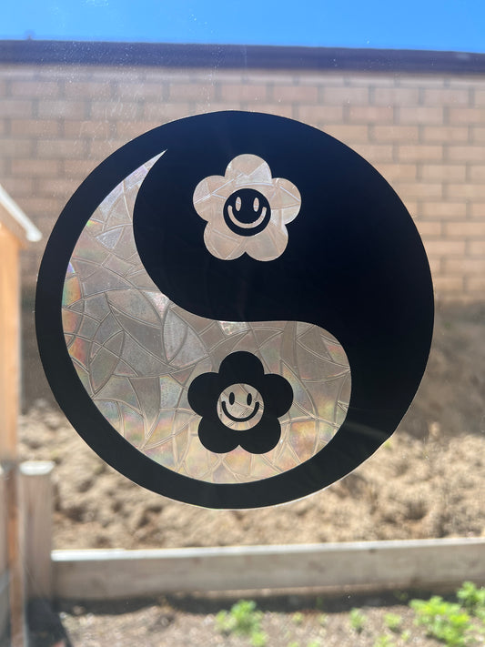 Yin Yang daisy window cling